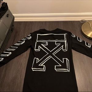 Authentic Off-White C/O Virgil Abloh Long Sleeve T-shirt